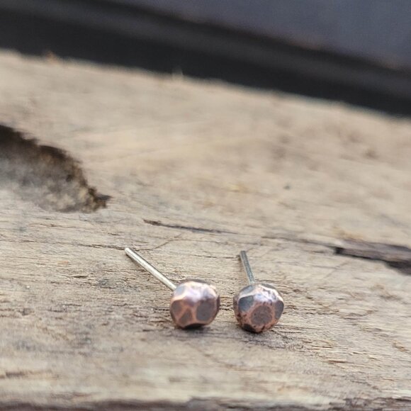 Chunky Copper Stud Earrings, Faceted, Metalwork Jewelry, Handcrafted, Rustic - Picture 2 of 8